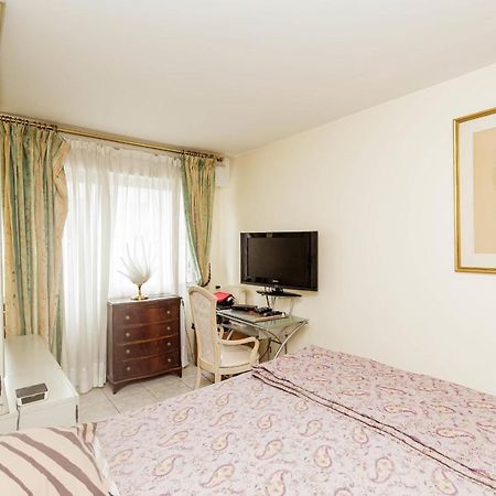 Spacious T3 With View In The Heart Of The City! 查伦顿·勒·彭特 外观 照片